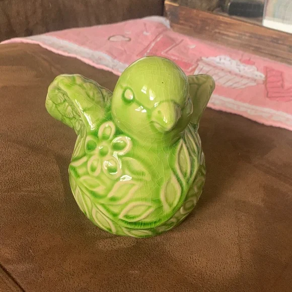 Green Ceramic Bird Figurine - Picture 2 of 6